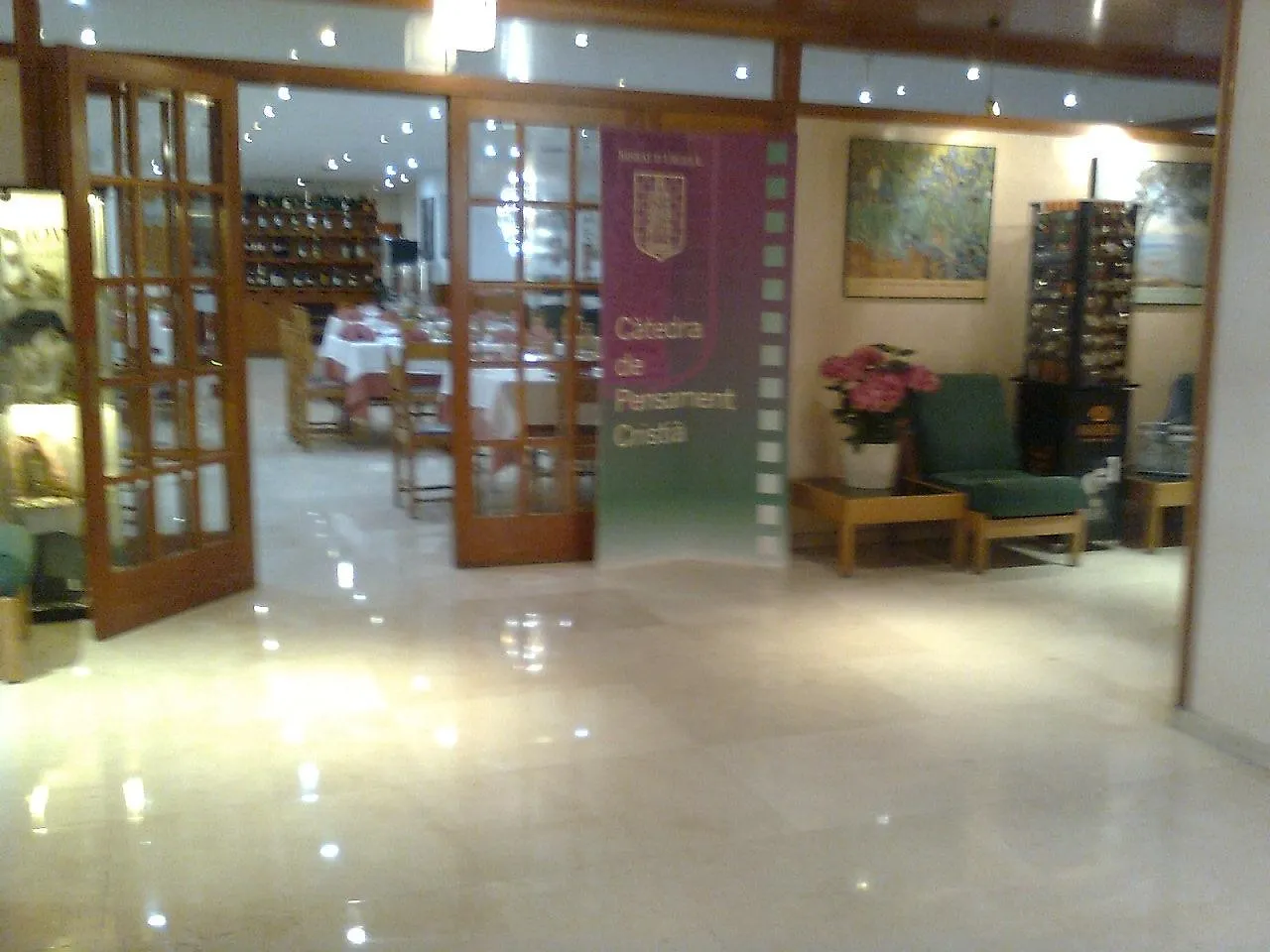 Hotel Folch Sant Julia de Loria 3*,