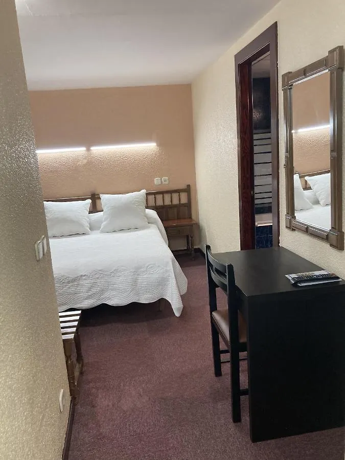 Hotel Folch Sant Julia de Loria