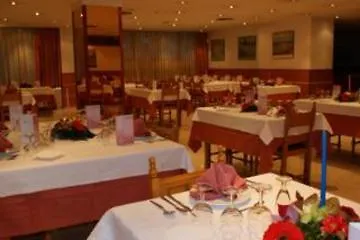 Hotel Folch Sant Julia de Loria 3*,  Andorra