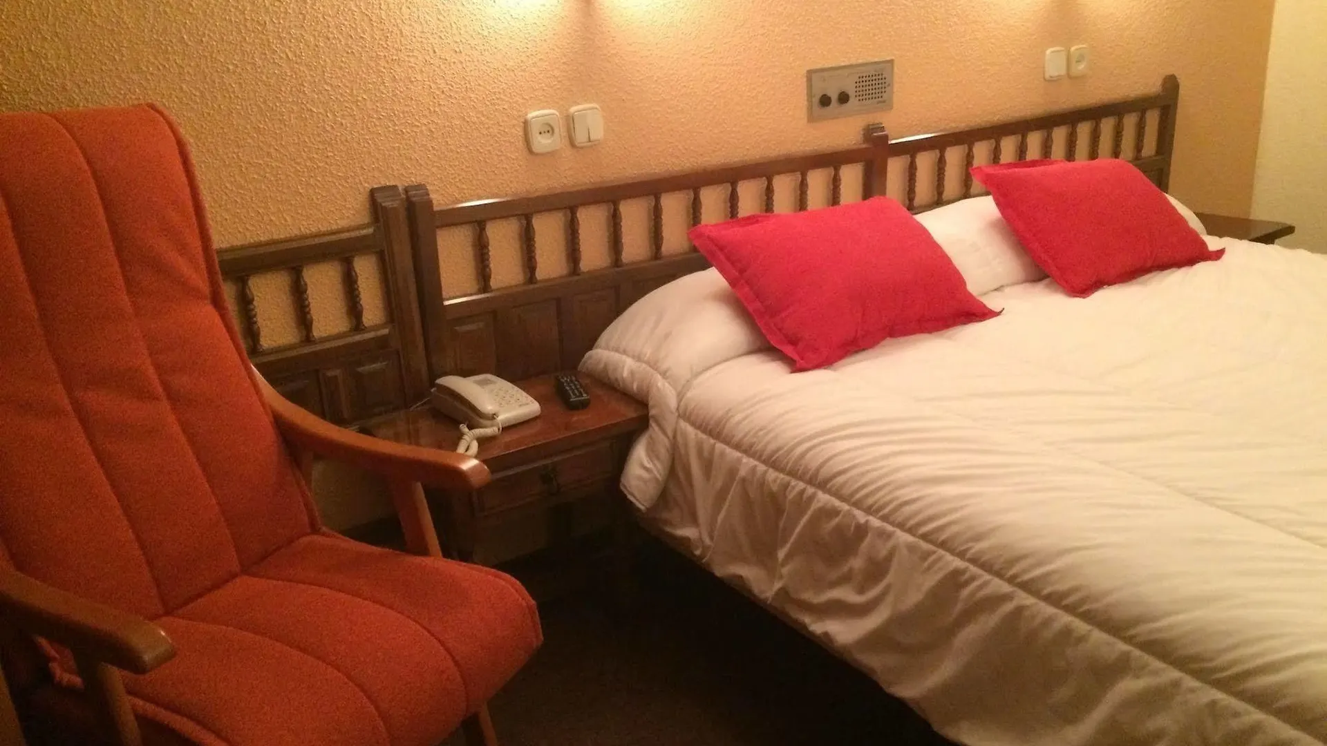 Hotel Folch Sant Julia de Loria 3*,  Andorra